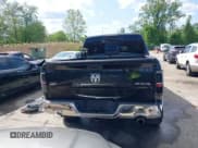 ✅ 2009 Dodge 1500 Laramie • VIN: 1D3HV13T79S704544 • Lot: 42145808. Wystawiony na IAAI z przebiegiem 184 431 mil. Bezpłatny archiwum sprzedaży aukcyjnych z USA i szczegółowy raport historii pojazdu na DreamBid. Zdjęcie 17.