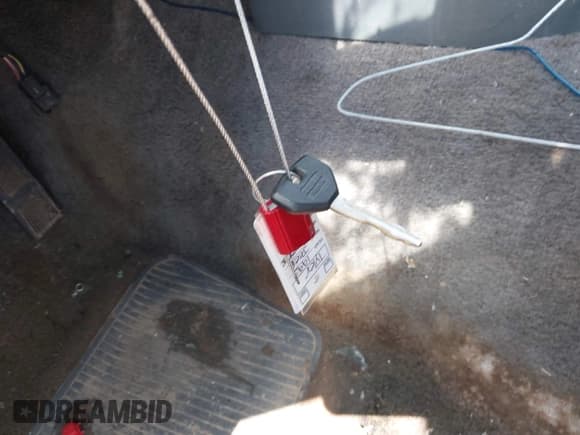 ✅ 1993 Jeep Cherokee • VIN: 1J4FT28S5PL640159 • Lot: 43117982. Listed on IAAI with 265,513 mi. Free auction sales archive from the USA and detailed vehicle history report at DreamBid. Image 11.