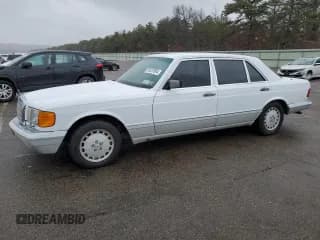 ✅ 1990 Mercedes-Benz 420 SEL • VIN: WDBCA35E5LA505089 • Lot: 58290155. Wystawiony na Copart z przebiegiem 73 277 mil. Bezpłatny archiwum sprzedaży aukcyjnych z USA i szczegółowy raport historii pojazdu na DreamBid. Zdjęcie 1.