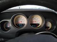 ✅ 2013 Dodge Challenger Rallye Redline • VIN: 2C3CDYAGXDH566619 • Lot: 72926124. Wystawiony na Copart z przebiegiem 177 355 mil. Bezpłatny archiwum sprzedaży aukcyjnych z USA i szczegółowy raport historii pojazdu na DreamBid. Zdjęcie 9.