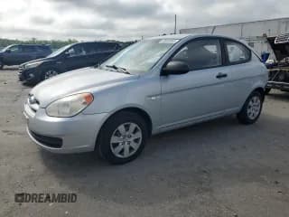 ✅ 2009 Hyundai Accent GS • VIN: KMHCM36C89U125737 • Лот: 63602055. Опубликован ранее на Copart с пробегом 32 490 миль. Бесплатный доступ к архиву аукционных продаж из США и подробный отчёт об истории автомобиля на DreamBid. Изображение 1.