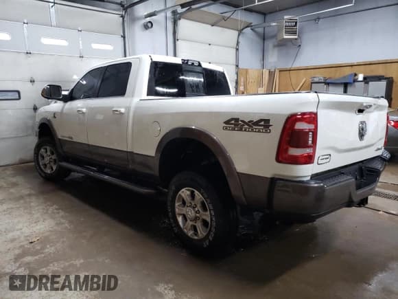 ✅ 2022 Ram 2500 Longhorn • VIN: 3C6UR5GL8NG165499 • Lot: 77813584. Wystawiony na Copart z przebiegiem 49 443 mil. Bezpłatny archiwum sprzedaży aukcyjnych z USA i szczegółowy raport historii pojazdu na DreamBid. Zdjęcie 2.