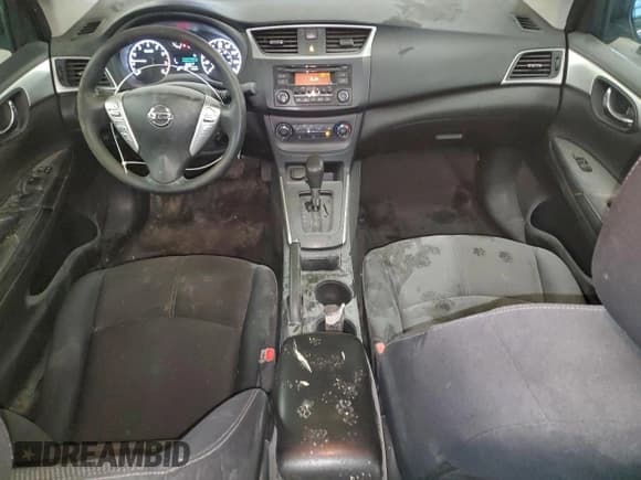 ✅ 2017 Nissan Sentra S • VIN: 3N1AB7AP1HY302047 • Lot: 91888935. Wystawiony na Copart z przebiegiem 110 999 mil. Bezpłatny archiwum sprzedaży aukcyjnych z USA i szczegółowy raport historii pojazdu na DreamBid. Zdjęcie 8.