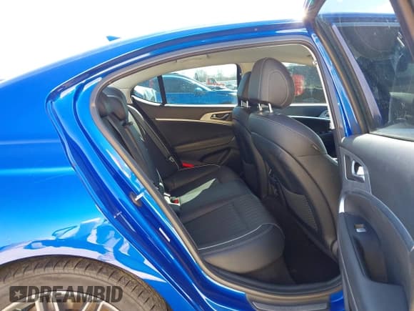 ✅ 2019 Genesis G70 Advanced • VIN: KMTG54LE7KU030592 • Lot: 41798773. Listed on IAAI with 81,271 mi. Free auction sales archive from the USA and detailed vehicle history report at DreamBid. Image 8.