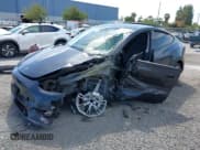 ✅ 2024 Tesla Model Y • VIN: 7SAYGDED2RF032628 • Lot: 42507569. Wystawiony na IAAI z przebiegiem 22 845 mil. Bezpłatny archiwum sprzedaży aukcyjnych z USA i szczegółowy raport historii pojazdu na DreamBid. Zdjęcie 18.