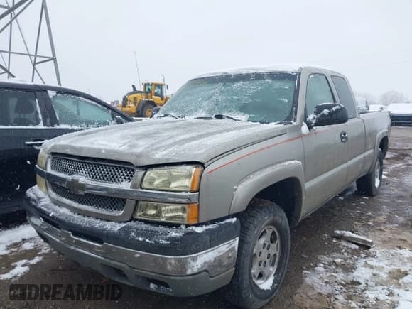 ✅ 2003 Chevrolet Silverado 1500 LS • VIN: 1GCEK19T03E270694 • Лот: 43669511. Опубликован ранее на IAAI с пробегом 254 880 миль. Бесплатный доступ к архиву аукционных продаж из США и подробный отчёт об истории автомобиля на DreamBid. Изображение 2.