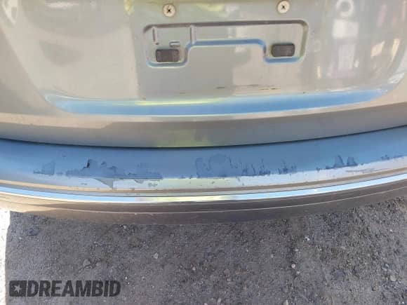 2010 Hyundai Elantra GLS with VIN KMHDC8AE1AU079797, listed as a IAAI auction lot 43350406 with 164,438 mi miles and . Bid and sale history available at DreamBid. Image 6.