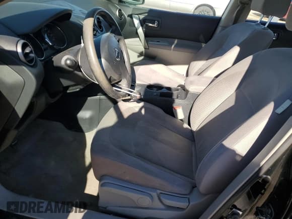 ✅ 2012 Nissan Rogue S • VIN: JN8AS5MTXCW606038 • Lot: 90984805. Wystawiony na Copart z przebiegiem 146 933 mil. Bezpłatny archiwum sprzedaży aukcyjnych z USA i szczegółowy raport historii pojazdu na DreamBid. Zdjęcie 7.