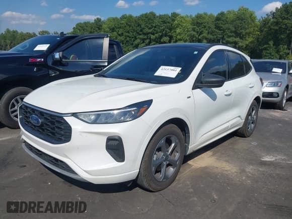 ✅ 2024 Ford Escape ST-Line • VIN: 1FMCU0MN1RUA89781 • Лот: 43157081. Опубликован ранее на IAAI с пробегом 12 699 миль. Бесплатный доступ к архиву аукционных продаж из США и подробный отчёт об истории автомобиля на DreamBid. Изображение 20.