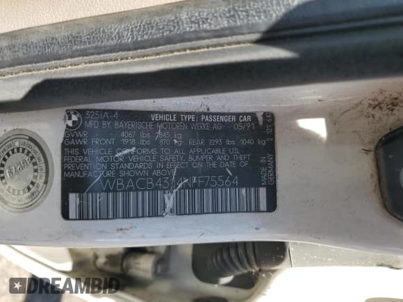 ✅ 1992 BMW 3 Series • VIN: WBACB4314NFF75564 • Lot: 71746365. Listed on Copart with 210,339 mi. Free auction sales archive from the USA and detailed vehicle history report at DreamBid. Image 12.