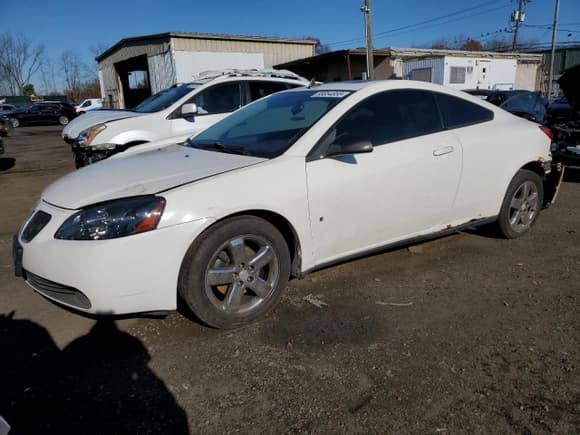 ✅ 2008 Pontiac G6 GT • VIN: 1G2ZH17N484201657 • Lot: 93054855. Wystawiony na Copart z przebiegiem 139 282 mil. Bezpłatny archiwum sprzedaży aukcyjnych z USA i szczegółowy raport historii pojazdu na DreamBid. Zdjęcie 1.