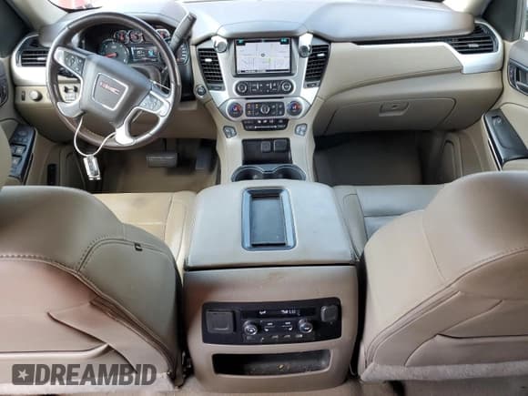 ✅ 2020 GMC Yukon XL SLT • VIN: 1GKS2GKC2LR115884 • Lot: 63234795. Listed on Copart with 177,941 mi. Free auction sales archive from the USA and detailed vehicle history report at DreamBid. Image 8.