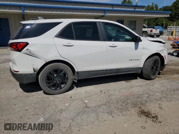 ✅ 2024 Chevrolet Equinox LS • VIN: 3GNAXSEG9RL261197 • Lot: 80348855. Wystawiony na Copart z przebiegiem 19 357 mil. Bezpłatny archiwum sprzedaży aukcyjnych z USA i szczegółowy raport historii pojazdu na DreamBid. Zdjęcie 3.