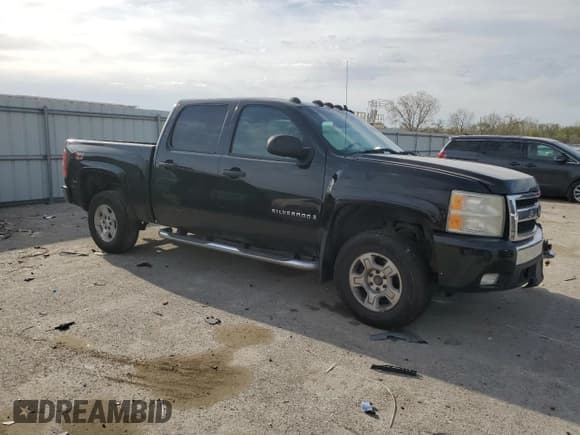 ✅ 2007 Chevrolet Silverado 1500 Work Truck • VIN: 2GCEK13M171546650 • Lot: 52204155. Listed on Copart with 186,675 mi. Free auction sales archive from the USA and detailed vehicle history report at DreamBid. Image 4.