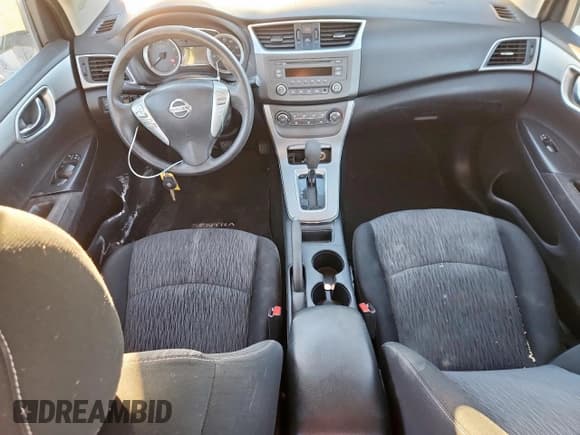 ✅ 2014 Nissan Sentra SV • VIN: 3N1AB7AP7EY304185 • Lot: 91687205. Wystawiony na Copart z przebiegiem 137 686 mil. Bezpłatny archiwum sprzedaży aukcyjnych z USA i szczegółowy raport historii pojazdu na DreamBid. Zdjęcie 8.