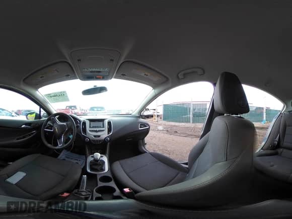 2017 Chevrolet Cruze LS с VIN 1G1BB5SM9H7276365, выставлен на аукционе IAAI как лот 41638607 с пробегом 63 124 миль миль и . История ставок и продаж доступна на DreamBid. Изображение 19.