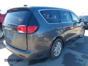 ✅ 2021 Chrysler Voyager LX • VIN: 2C4RC1CG5MR519733 • Lot: 43612073. Wystawiony na IAAI z przebiegiem 134 283 mil. Bezpłatny archiwum sprzedaży aukcyjnych z USA i szczegółowy raport historii pojazdu na DreamBid. Zdjęcie 4.