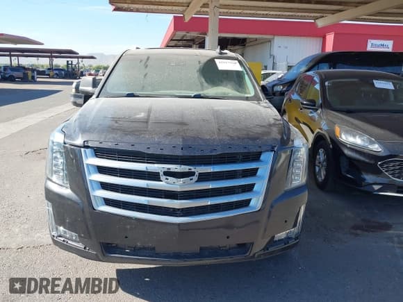 ✅ 2017 Cadillac Escalade Premium Luxury • VIN: 1GYS3CKJ4HR205040 • Лот: 42917930. Опубликован ранее на IAAI с пробегом 67 072 миль. Бесплатный доступ к архиву аукционных продаж из США и подробный отчёт об истории автомобиля на DreamBid. Изображение 6.