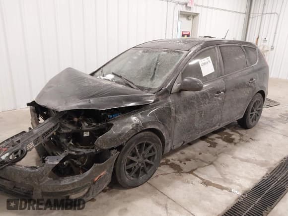 ✅ 2009 Hyundai Elantra Touring • VIN: KMHDC86E99U040248 • Lot: 43801670. Wystawiony na IAAI z przebiegiem 204 096 mil. Bezpłatny archiwum sprzedaży aukcyjnych z USA i szczegółowy raport historii pojazdu na DreamBid. Zdjęcie 2.