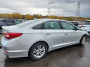 ✅ 2015 Hyundai Sonata SE • VIN: 5NPE24AF0FH035773 • Лот: 89849105. Опубликован ранее на Copart с пробегом Не указан. Бесплатный доступ к архиву аукционных продаж из США и подробный отчёт об истории автомобиля на DreamBid. Изображение 3.