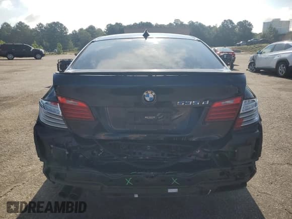 ✅ 2014 BMW 5 Series 535d • VIN: WBAXA5C50ED690300 • Lot: 69362685. Listed on Copart with 229,915 mi. Free auction sales archive from the USA and detailed vehicle history report at DreamBid. Image 6.