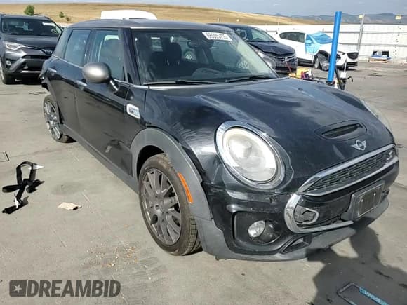 ✅ 2017 MINI Clubman Cooper S • VIN: WMWLN9C53H2E48534 • Lot: 66095755. Listed on Copart with 92,843 mi. Free auction sales archive from the USA and detailed vehicle history report at DreamBid. Image 13.