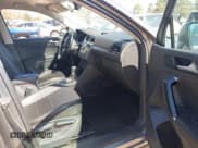 ✅ 2018 Volkswagen Tiguan SEL • VIN: 3VV3B7AX6JM001231 • Лот: 41781659. Опубликован ранее на IAAI с пробегом 137 930 миль. Бесплатный доступ к архиву аукционных продаж из США и подробный отчёт об истории автомобиля на DreamBid. Изображение 5.