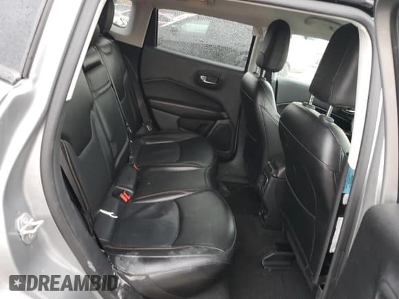 ✅ 2020 Jeep Compass • VIN: 3C4NJCC88LT114465 • Lot: 76864293. Listed on Copart with 111,485 mi. Free auction sales archive from the USA and detailed vehicle history report at DreamBid. Image 10.