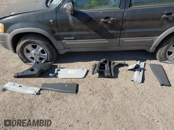 ✅ 2021 Ford Transit Cargo • VIN: 1FTBF4XG6MKA37193 • Лот: 42264766. Опубликован ранее на IAAI с пробегом 148 437 миль. Бесплатный доступ к архиву аукционных продаж из США и подробный отчёт об истории автомобиля на DreamBid. Изображение 12.