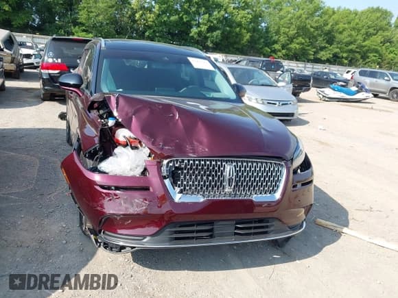 ✅ 2020 Lincoln Corsair Standard • VIN: 5LMCJ1D95LUL11583 • Lot: 42412562. Listed on IAAI with 1,090 mi. Free auction sales archive from the USA and detailed vehicle history report at DreamBid. Image 12.