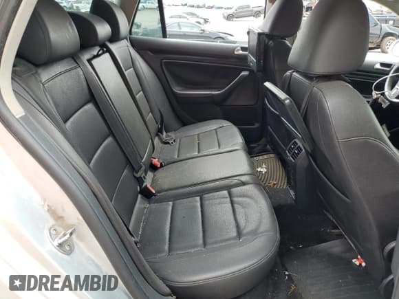 ✅ 2013 Volkswagen Jetta TDI w/Sunroof & Nav • VIN: 3VWPL7AJ6DM665460 • Lot: 58895545. Listed on Copart with 129,331 mi. Free auction sales archive from the USA and detailed vehicle history report at DreamBid. Image 10.