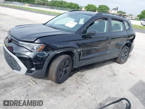 ✅ 2025 Volkswagen Taos S • VIN: 3VV5C7B29SM028689 • Lot: 42423162. Listed on IAAI with 3,520 mi. Free auction sales archive from the USA and detailed vehicle history report at DreamBid. Image 19.