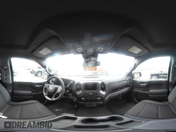 ✅ 2023 Chevrolet Silverado 1500 Custom • VIN: 3GCPABEK6PG159709 • Lot: 43142018. Wystawiony na IAAI z przebiegiem Nie podano. Bezpłatny archiwum sprzedaży aukcyjnych z USA i szczegółowy raport historii pojazdu na DreamBid. Zdjęcie 18.