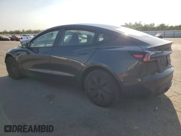 ✅ 2024 Tesla Model 3 • VIN: 5YJ3E1EA2RF853178 • Lot: 71849995. Wystawiony na Copart z przebiegiem 15 308 mil. Bezpłatny archiwum sprzedaży aukcyjnych z USA i szczegółowy raport historii pojazdu na DreamBid. Zdjęcie 2.