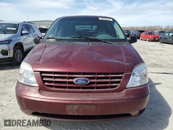 ✅ 2007 Ford Freestar SE • VIN: 2FMZA516X7BA10706 • Lot: 50048655. Wystawiony na Copart z przebiegiem Nie podano. Bezpłatny archiwum sprzedaży aukcyjnych z USA i szczegółowy raport historii pojazdu na DreamBid. Zdjęcie 5.