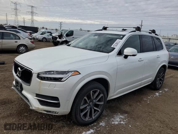 ✅ 2019 Volvo XC90 Momentum • VIN: YV4A22PK5K1444180 • Lot: 71749725. Wystawiony na Copart z przebiegiem 33 022 mil. Bezpłatny archiwum sprzedaży aukcyjnych z USA i szczegółowy raport historii pojazdu na DreamBid. Zdjęcie 1.