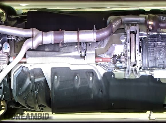 ✅ 2024 Ford Explorer XLT • VIN: 1FMSK8DHXRGA04929 • Lot: 58089255. Wystawiony na Copart z przebiegiem 31 290 mil. Bezpłatny archiwum sprzedaży aukcyjnych z USA i szczegółowy raport historii pojazdu na DreamBid. Zdjęcie 14.