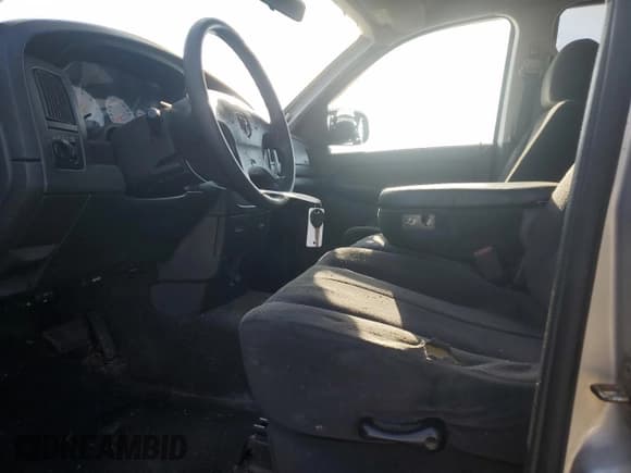 ✅ 2003 Dodge 1500 ST • VIN: 1D7HA18N33S253561 • Лот: 72737084. Опубликован ранее на Copart с пробегом 185 026 миль. Бесплатный доступ к архиву аукционных продаж из США и подробный отчёт об истории автомобиля на DreamBid. Изображение 7.