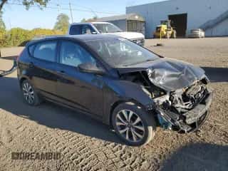 2017 Hyundai Accent SE z VIN KMHCT5AE2HU349379, wystawiony jako Copart lot #84426325 z przebiegiem 147 945 mil mil oraz Szkoda całkowita • Salvage title. Historia ofert i sprzedaży dostępna na DreamBid. Obrazek 4.
