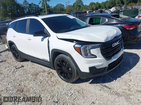 ✅ 2022 GMC Terrain SLE • VIN: 3GKALMEV6NL278486 • Lot: 43484785. Listed on IAAI with 28,481 mi. Free auction sales archive from the USA and detailed vehicle history report at DreamBid. Image 1.