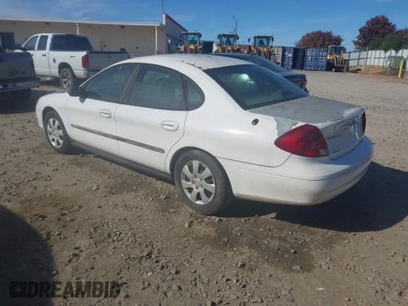 ✅ 2000 Ford Taurus LX • VIN: 1FAFP52U1YA169555 • Lot: 43705196. Wystawiony na IAAI z przebiegiem 267 986 mil. Bezpłatny archiwum sprzedaży aukcyjnych z USA i szczegółowy raport historii pojazdu na DreamBid. Zdjęcie 3.