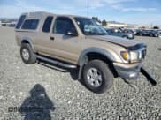 ✅ 2004 Toyota Tacoma PreRunner • VIN: 5TESM92N74Z364593 • Lot: 91911135. Listed on Copart with 99,890 mi. Free auction sales archive from the USA and detailed vehicle history report at DreamBid. Image 4.