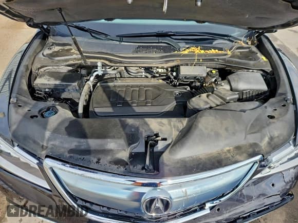 ✅ 2016 Acura MDX Advance • VIN: 5FRYD4H96GB037789 • Lot: 93854775. Listed on Copart with 28,662 mi. Free auction sales archive from the USA and detailed vehicle history report at DreamBid. Image 12.