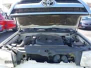 ✅ 2006 Toyota 4Runner SR5 • VIN: JTEZU14R260070050 • Lot: 43282870. Listed on IAAI with 204,244 mi. Free auction sales archive from the USA and detailed vehicle history report at DreamBid. Image 10.