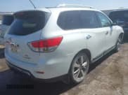 ✅ 2015 Nissan Pathfinder Platinum • VIN: 5N1AR2MM4FC628293 • Lot: 42010960. Listed on IAAI with 277,016 mi. Free auction sales archive from the USA and detailed vehicle history report at DreamBid. Image 4.