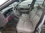 ✅ 2001 Mercury Grand Marquis LS • VIN: 2MEFM75W51X611079 • Лот: 92723365. Опубликован ранее на Copart с пробегом 87 678 миль. Бесплатный доступ к архиву аукционных продаж из США и подробный отчёт об истории автомобиля на DreamBid. Изображение 7.