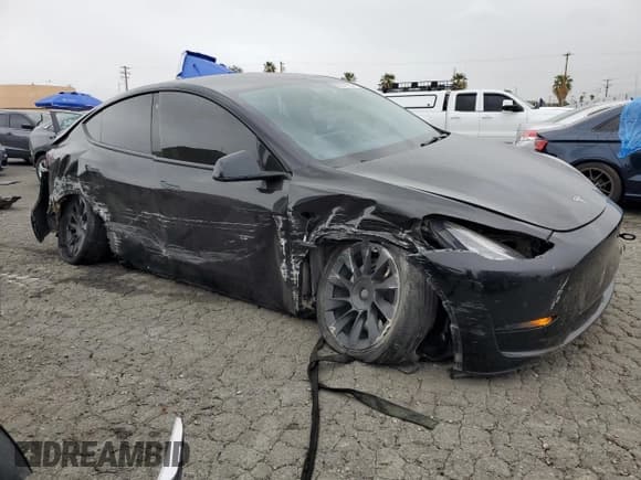 ✅ 2021 Tesla Model Y Long Range • VIN: 5YJYGDEE1MF100089 • Лот: 53574785. Опубликован ранее на Copart с пробегом 97 782 миль. Бесплатный доступ к архиву аукционных продаж из США и подробный отчёт об истории автомобиля на DreamBid. Изображение 4.