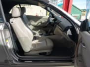 ✅ 2008 BMW 1 Series 128i • VIN: WBAUL73558VE88496 • Lot: 43654353. Wystawiony na IAAI z przebiegiem 79 169 mil. Bezpłatny archiwum sprzedaży aukcyjnych z USA i szczegółowy raport historii pojazdu na DreamBid. Zdjęcie 5.