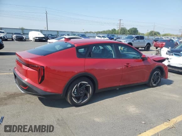 ✅ 2025 Kia K4 EX • VIN: 3KPFU4DE5SE166732 • Lot: 70756765. Wystawiony na Copart z przebiegiem 375 mil. Bezpłatny archiwum sprzedaży aukcyjnych z USA i szczegółowy raport historii pojazdu na DreamBid. Zdjęcie 3.