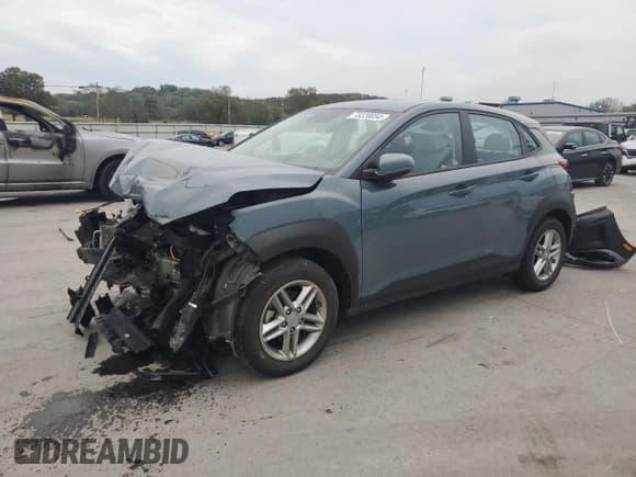 ✅ 2022 Hyundai Kona SE • VIN: KM8K22AB0NU764442 • Лот: 73220054. Опубликован ранее на Copart с пробегом 17 974 миль. Бесплатный доступ к архиву аукционных продаж из США и подробный отчёт об истории автомобиля на DreamBid. Изображение 1.